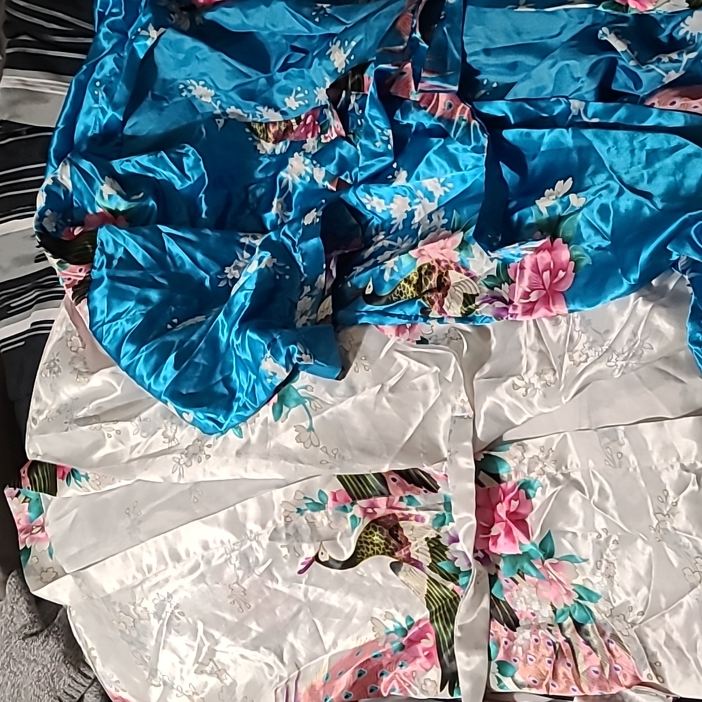 Bride and Bridesmaid Robe